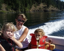 Boatride3.jpg (42576 bytes)