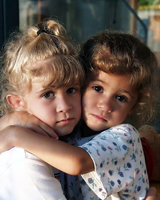 Hugging.jpg (96925 bytes)