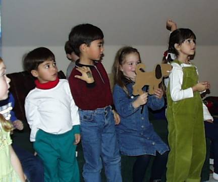 Puppet Show7.jpg (19937 bytes)