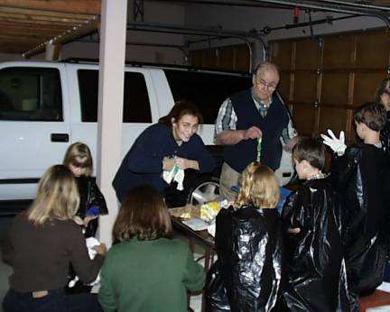 Tie dye grandpa2.jpg (23652 bytes)