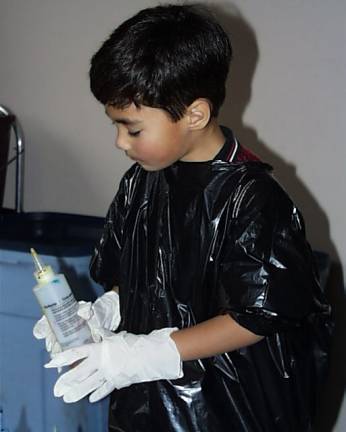 Tie dye2.jpg (17639 bytes)