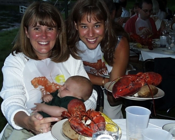 lobster feast.jpg (91240 bytes)
